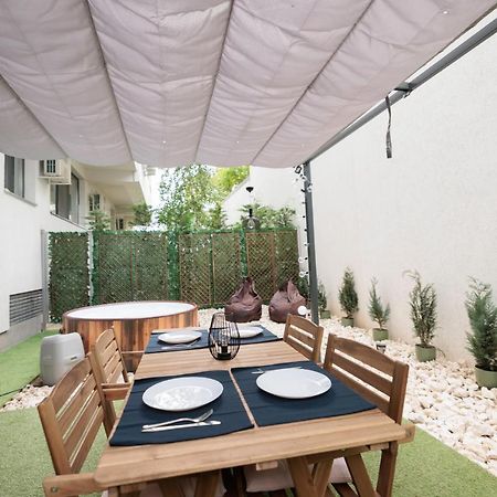 Downtown Hidden Garden With Jacuzzi In Bucharest 아파트 외부 사진